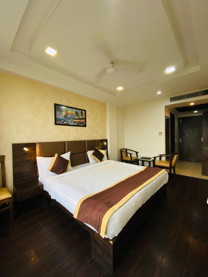Hotel Ss Grandeur Lucknow Eksteriør bilde