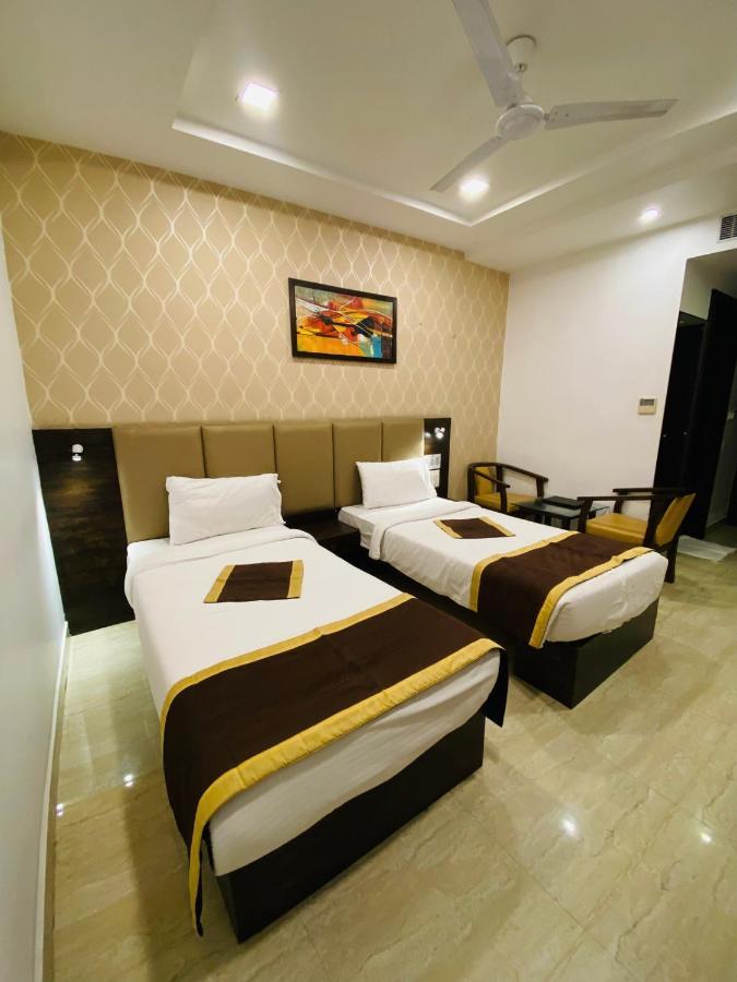 Hotel Ss Grandeur Lucknow Eksteriør bilde
